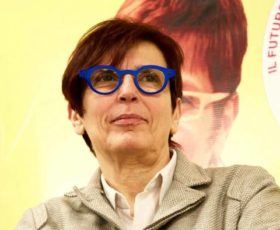 Battipaglia, attacco di  Zara: risponde la sindaca