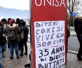 Pulizie Unisa, i lavoratori incrociano le braccia