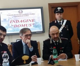 Solofra, mamma e figlio gestivano lo spaccio di droga