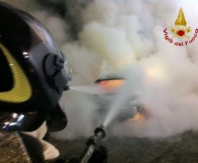 Montoro, la minoranza dopo l’incendio dell’auto del  sindaco Mario Bianchino: noi vicini al primo cittadino