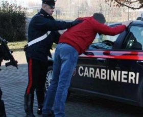 Traffico e spaccio di droga a Pagani, blitz nel quartiere Lamia: 26 indagati