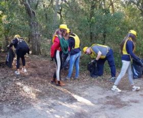 Puliamo il mondo fa tappa sulla SP 129 Croce-Pellezzano