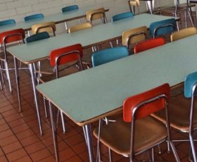 Servizio mensa ad Avellino: L’Assessore Mancusi difida nuovamente la ditta vincitrice dell’appalto, si comincia il 29 o niente