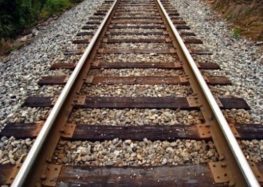 Sapri (SA). Donna incinta tenta il suicidio dopo una lite con il suo compagno alla stazione ferroviaria, salvata dagli agenti della Polfer