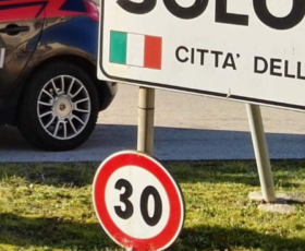 Solofra. Crolla un muro di cinta di una vecchia conceria in via San Rocco