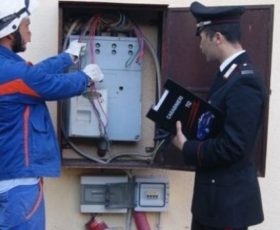 Salerno. Furto aggravato di energia elettrica: arrestato