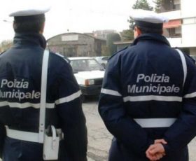Mercato San Severino. Provvidenziale intervento per un 75 enne da parte della Polizia Municipale