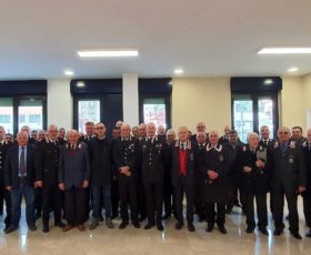 Avellino. L’ispettore regionale per la Campania dell’Associazione Nazionale Carabinieri alla caserma “Litto”