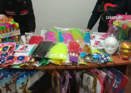 MONTEFORTE IRPINO (AV) – CARNEVALE A RISCHIO SICUREZZA: I CARABINIERI “SMASCHERANO” E SEQUESTRANO VESTITI, ACCESSORI E GIOCHI PERICOLOSI