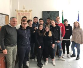 Gli studenti del “Ruggiero II” di Ariano Irpino alle finali del concorso “La tua idea d’impresa”