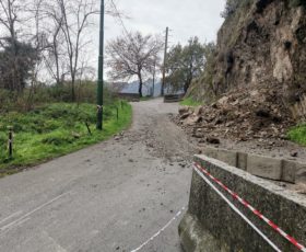 Cava de Tirreni, rispristinata la strada in localiatà Petrellosa