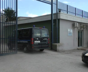 Solofra. 38enne viola gli obblighi della sorveglianza speciale, arrestato e tradotto al carcere di Ariano, deve scontare 6 anni e 9 mesi