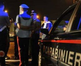 Montoro. Per fuggire ad un posto di blocco investe un carabiniere, arrestato