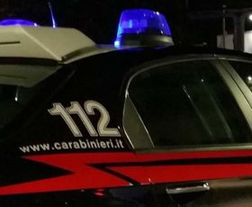 GROTTAMINARDA (AV) – LITIGA CON LA MADRE E SI SCAGLIA CONTRO I CARABINIERI INTERVENUTI: 36ENNE IN ARRESTO.