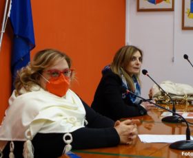 La sindaca Paola Lanzara e l’assessore Antonia Alfano tirano le somme di un anno per il Sociale