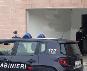 Sequestrato opificio industriale per la produzione e imbottigliamento di vini